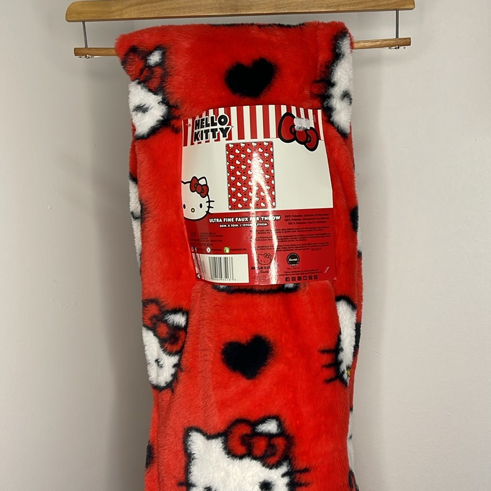 Hello Kitty Vibrant Red Faux Fur Blanket